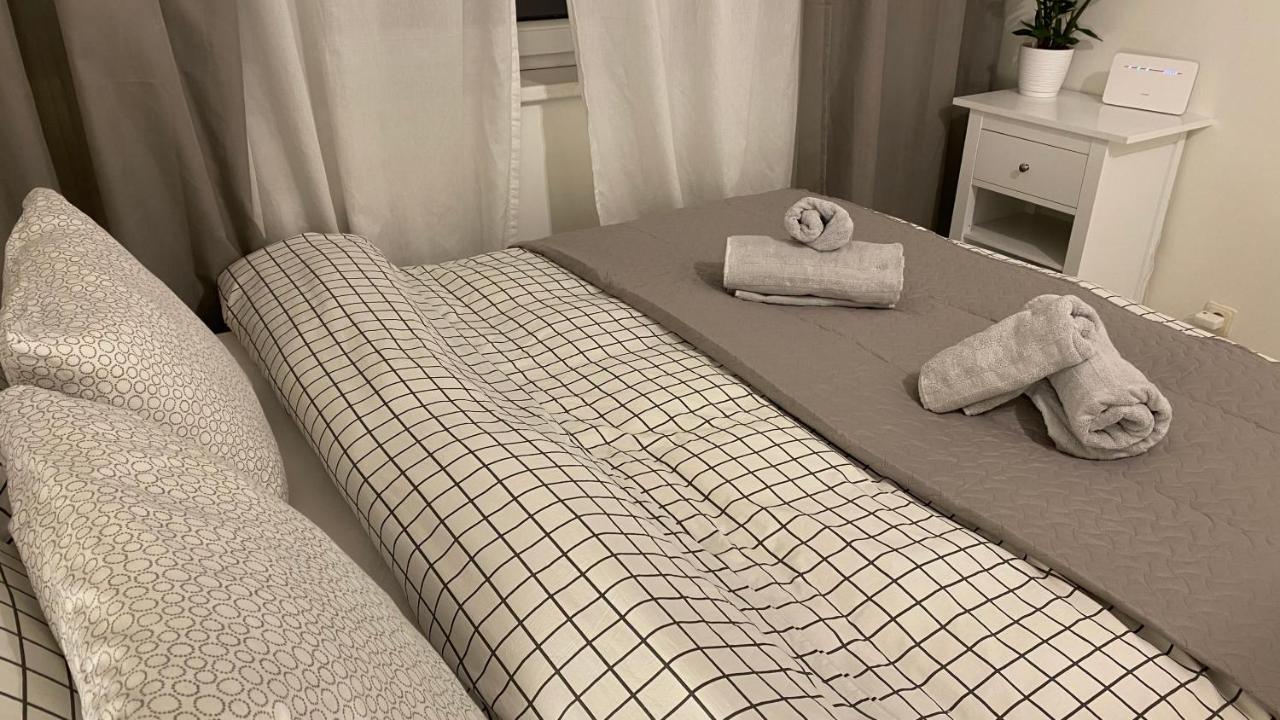 Cosy&White Apartment In 陶格夫匹尔斯 外观 照片